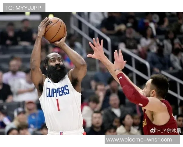 快船队气氛紧张若哈登交易市场开启多队将积极关注