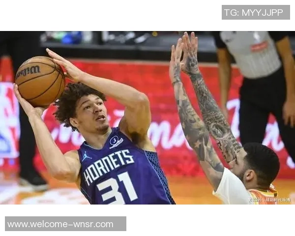 克尼佩尔创造历史最快200记三分纪录超越邓罗和水花的辉煌成就