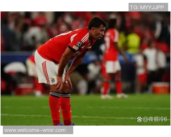 戈登欧冠表现出色9场打进10球追平阿扎尔61场进球纪录