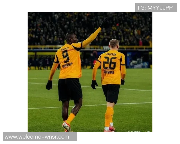 多特和尤文等多支英超球队关注皇马18岁后卫霍安马丁内斯